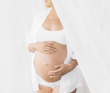 piekna_zadbana_mama_specjalne_potrzeby_skory_okresie_ciazy_karmienia
